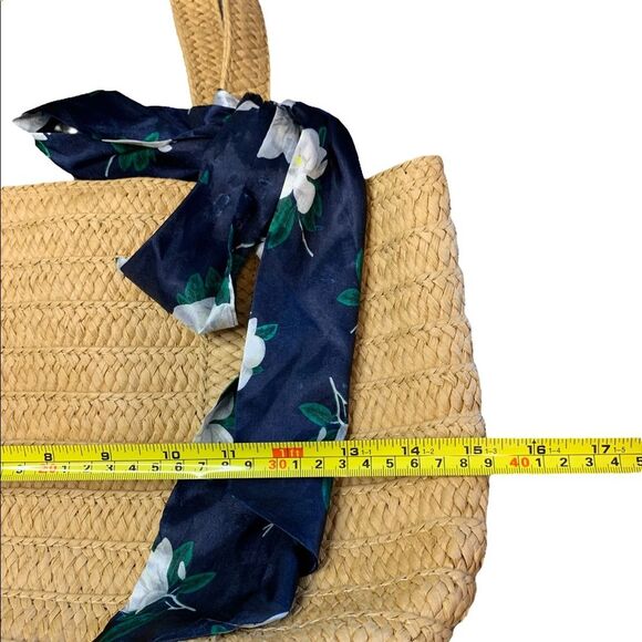 Draper James Tan Shoulder Bag with Navy Floral Scarf - Picture 3 of 7